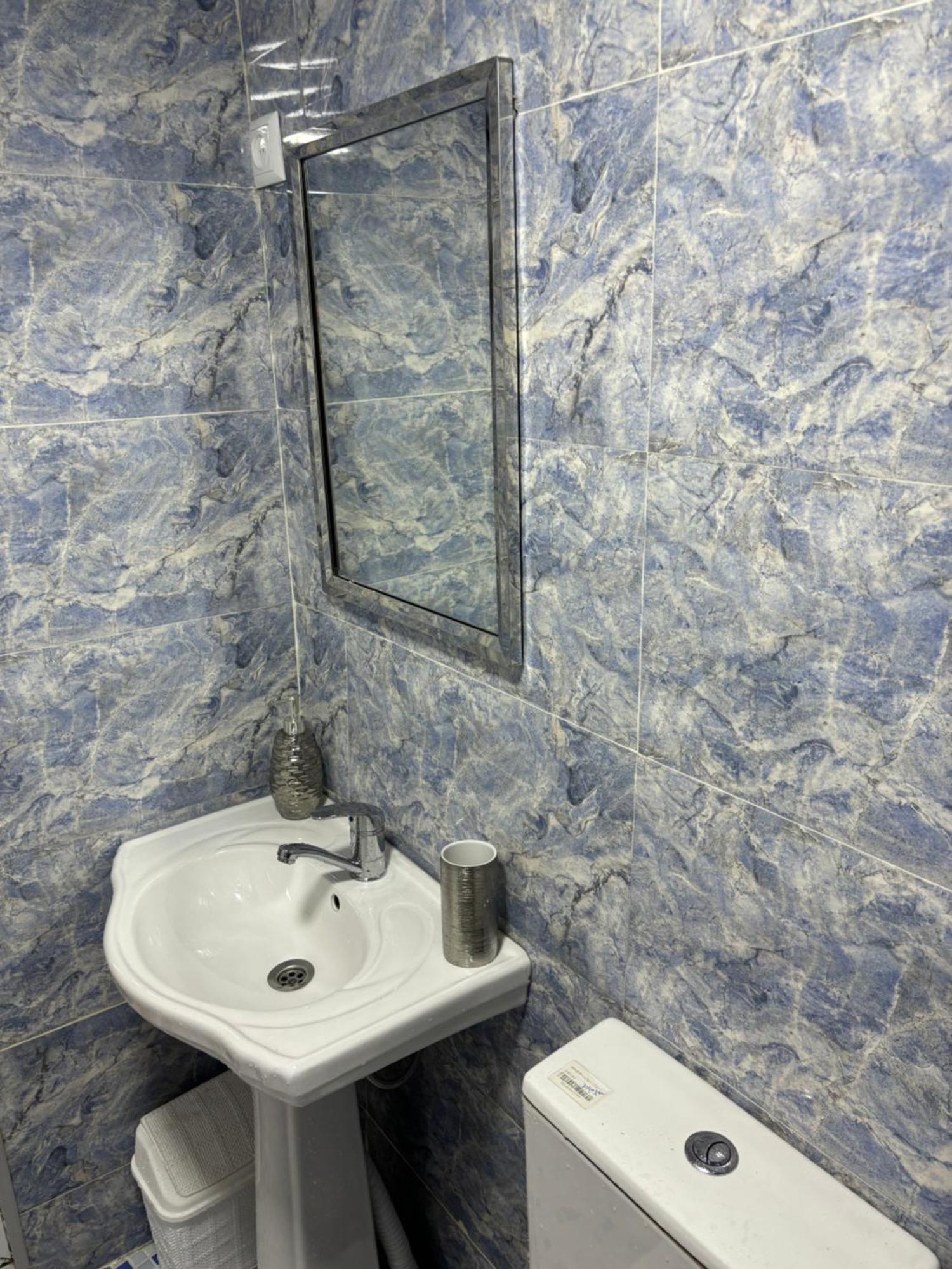 Downtown Guest House Kutaisi Exterior foto